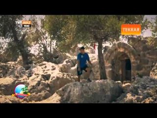 Bayrak Alma Oyunu Özeti - Türk Adası - TRT Avaz