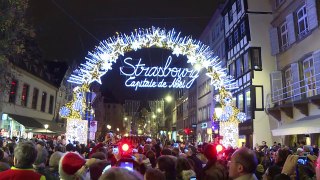 Traditional Strasbourg Christmas market opens-KH7mzLFoFhg