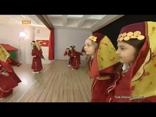 Download Video: Türk Balalarından Kafkas ve Türkmen Kızı Halk Oyunları - Türk Osmanlı Şerbeti - TRT Avaz