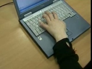 Left-handed-typing-ictsan