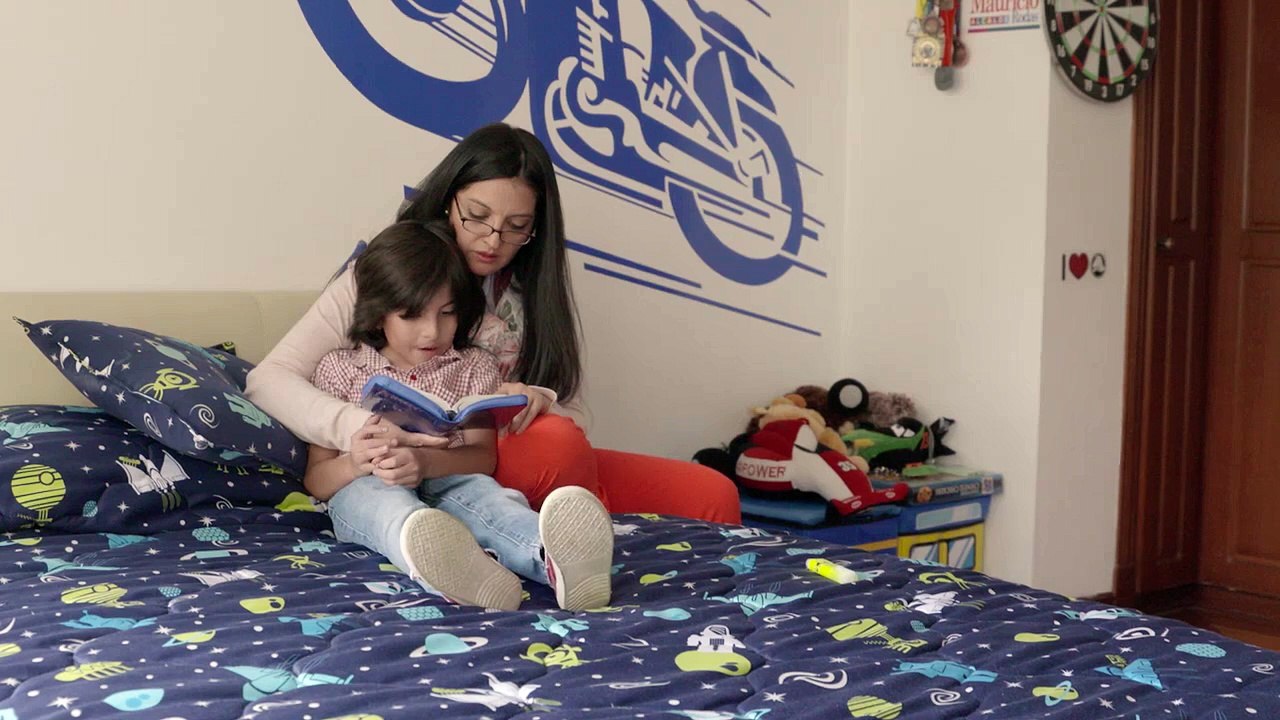 Smile Train - Christine Solano - Dr Pablo Davistos - Quito, Ecuador