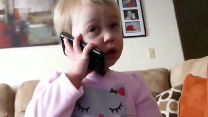 COMEDY VIDEOS _ FUNNU BABIES - Little girl talking on the phone-uozukCdlfNI