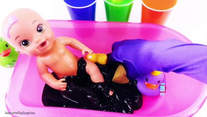 Baby Doll Slime Bath! Learn Colors! Clay Slime Cups! How to Bathe a Baby Videos Pretend Play