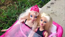 BARBIE! Disney Frozen ELSA! Robbed at Shopkins Smallmart! Toy Video! Barbie videos! Toy Videos