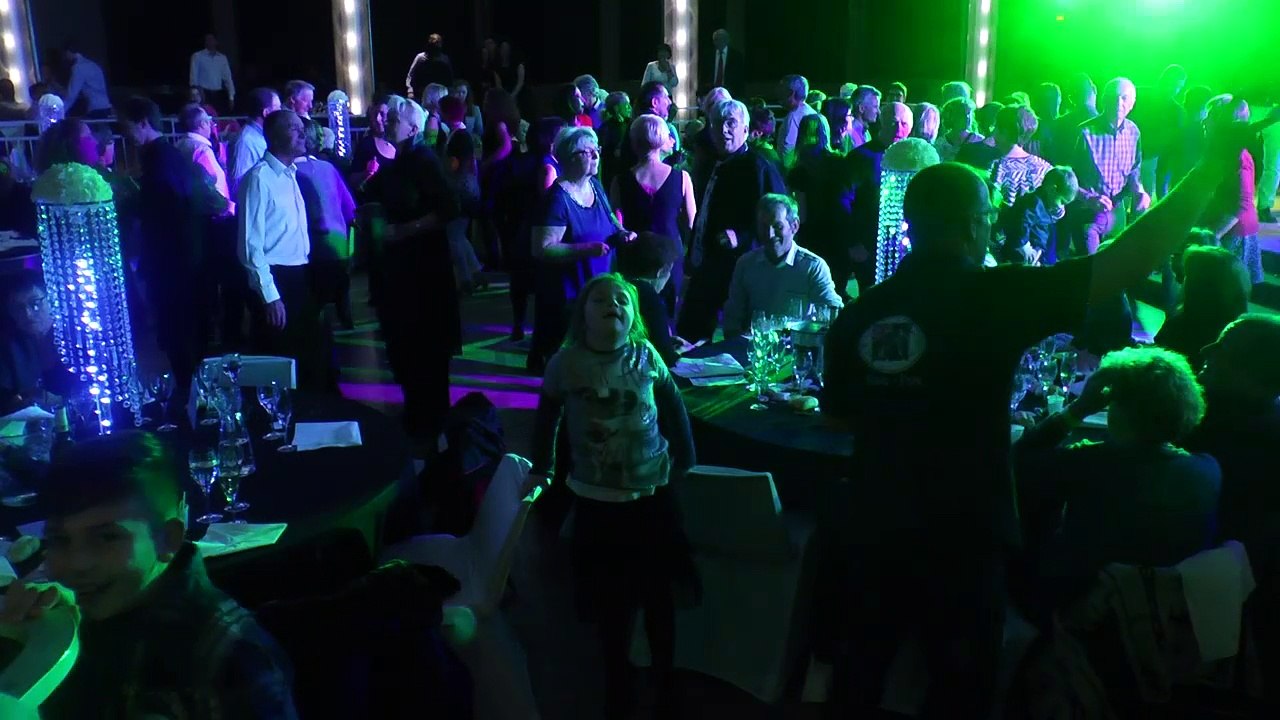 Hautes-Alpes : À Embrun, le réveillon s'est fêté en nombre à la salle des fêtes