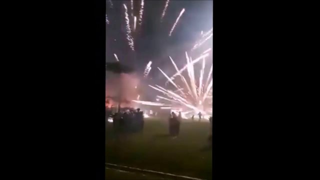 10 cedera kena letupan bunga api sambutan tahun baharu di Klang