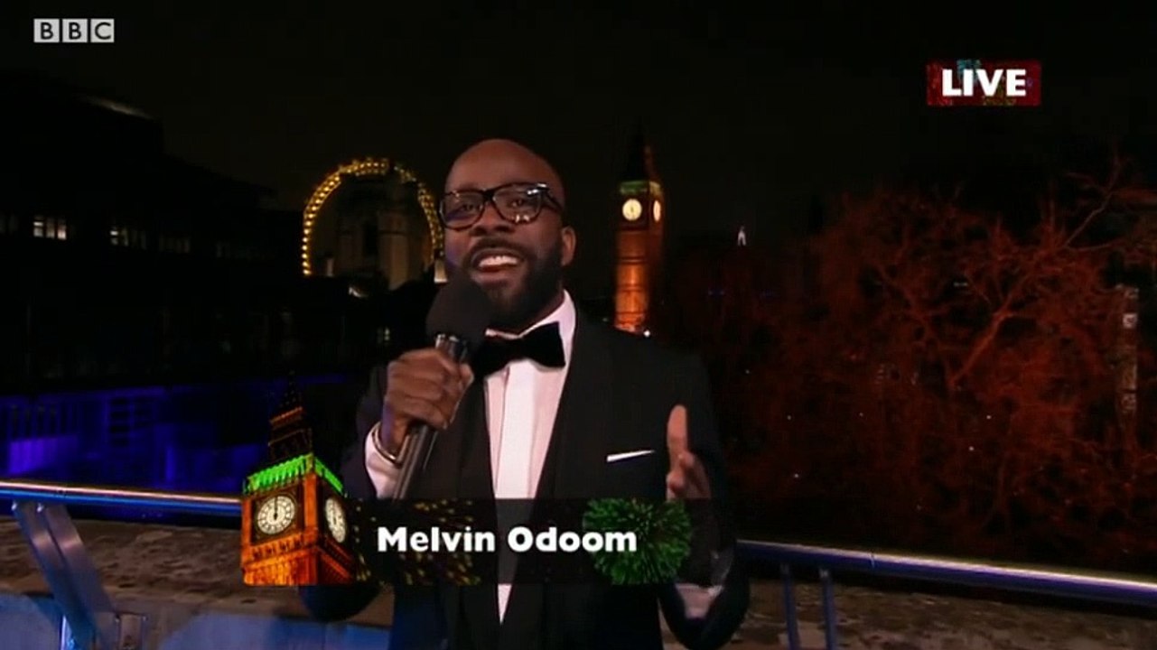 Robbie Williams Plays New Year In - Part 1