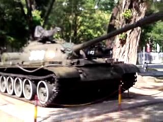 ベトナム　ホーチミン市　大統領官邸　中国の戦車　20130422