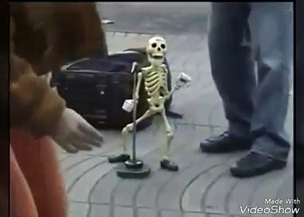 Skeleton Art Dance