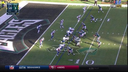 Carson Wentz finds Zach Ertz for a 6-yard TD reception