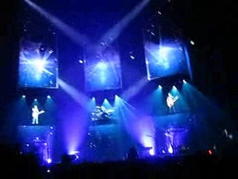 Muse - Exogenesis: Overture - Edmonton Rexall Place - 03/29/2010