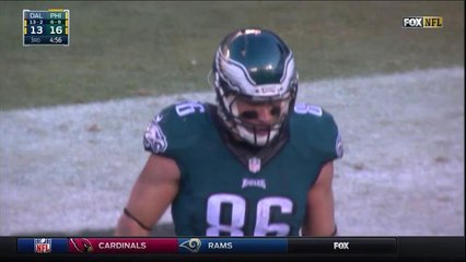 Carson Wentz throws TD, gives ball to Mike Trout