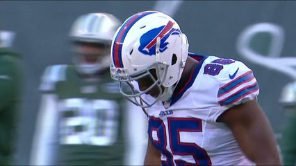 Cardale Jones connects with Charles Clay for 7 yards
