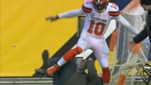 Robert Griffin III collides with sound guy on sideline after 9-yard dash