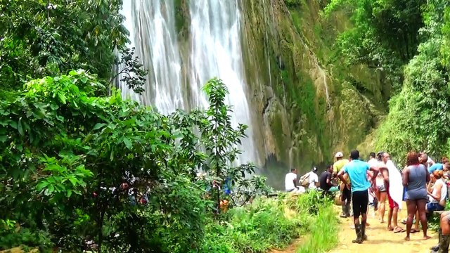 SALTO DEL LIMON PROVINCIA DE SAMANA REGION NORDESTE REPUBLICA DOMINICANA,2.