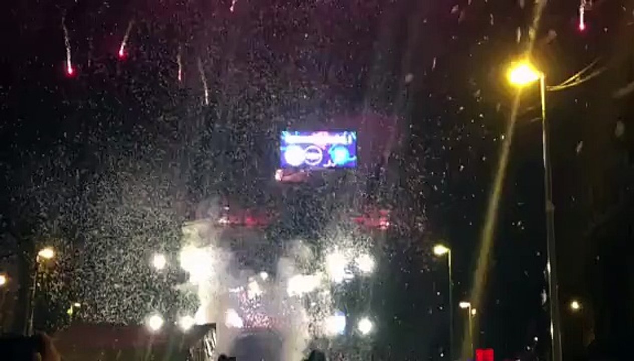 Trop bonne soirée et passage de l an avec l homme que j aime à en mourir Bobby Allart