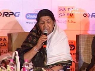 Lata Mangeshkar: 'I'd always wanted to work with Mehdi Hassan!'