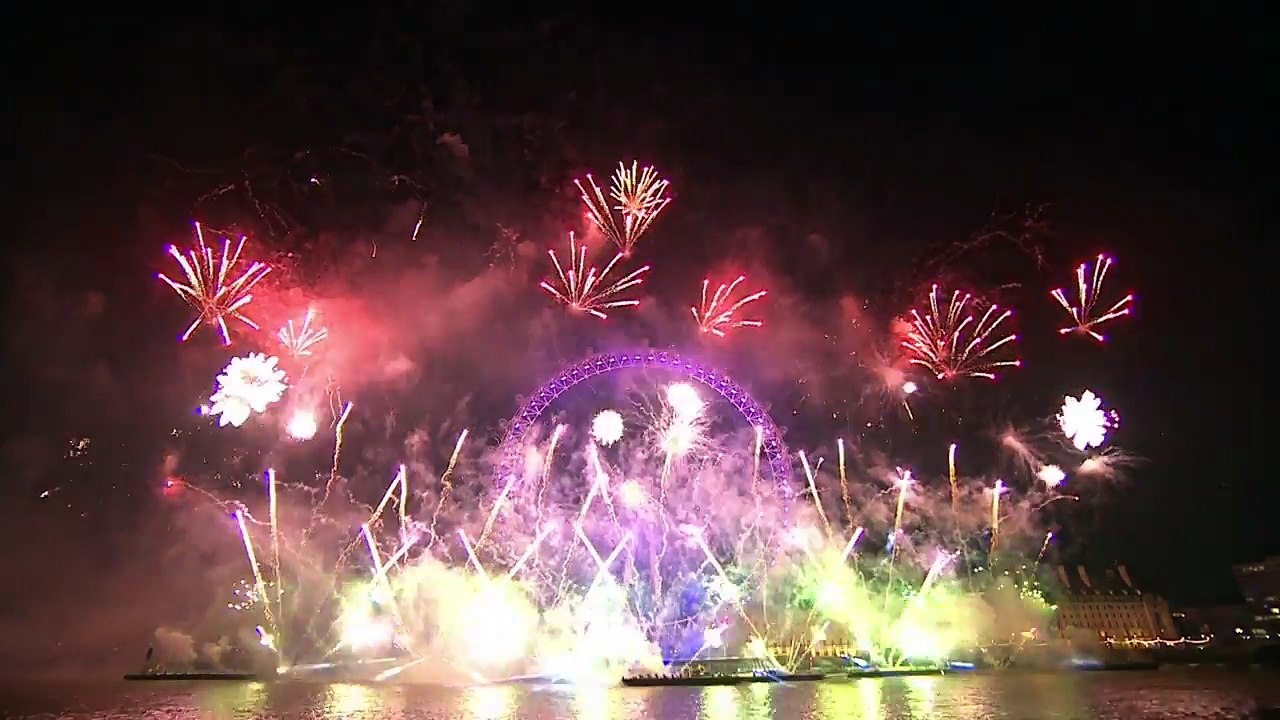 Feu d'artifice du nouvel an 2017 à Londres !