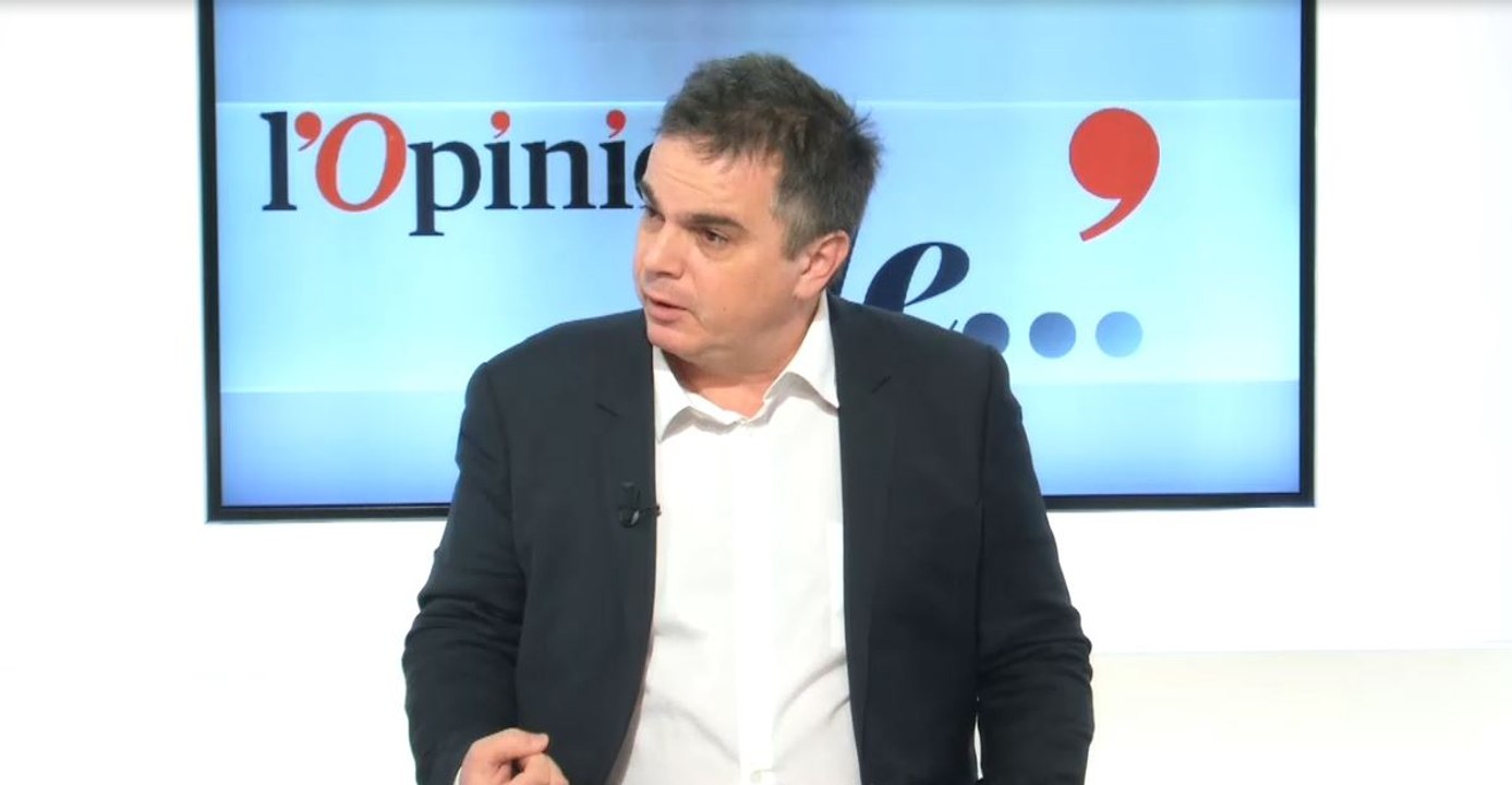 Alexandre Jardin : Les vœux de François Hollande ont été « terribles »