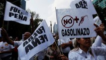 México: ano começa com protesto contra aumento de preços dos combustíveis