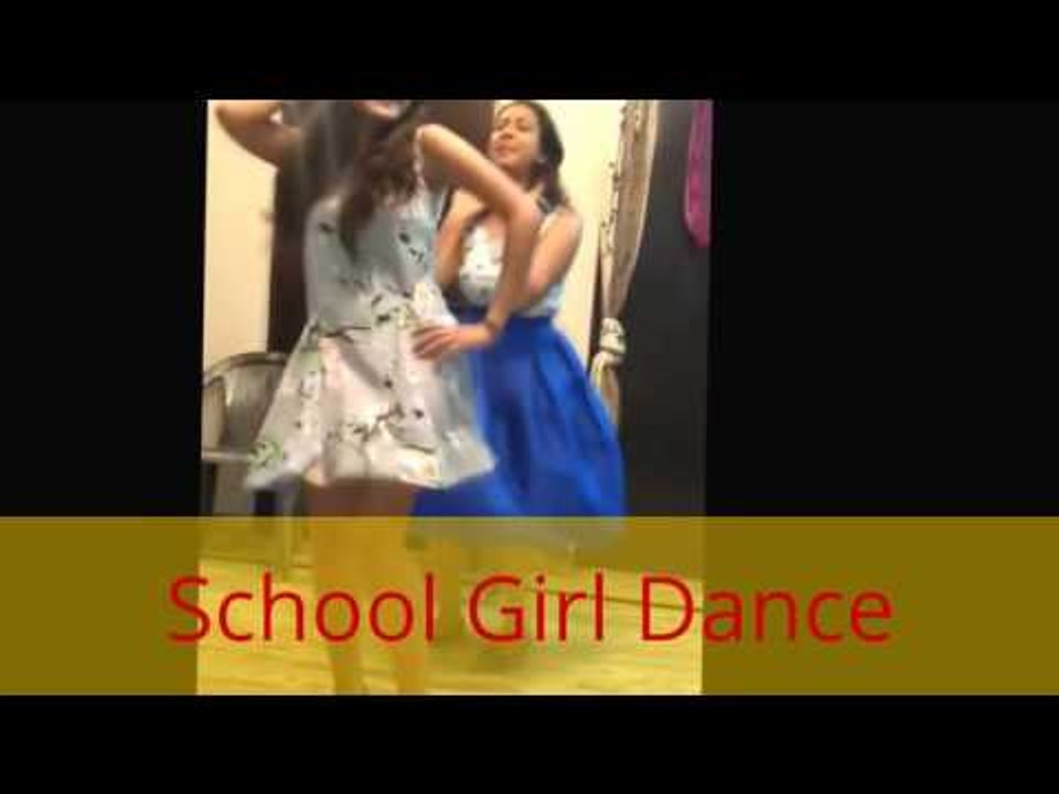 School Girl Dance Enjoying The Party - Live Indian Videos
