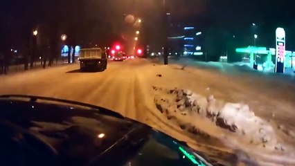 Ultimate IDIOT Winter FUNNY DRIVERS, CRAZY FUNNY December FAILS 2016