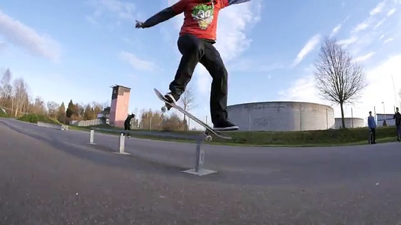 RIDE OR WRONG Christmas 2014 Skateparkedit video Dailymotion