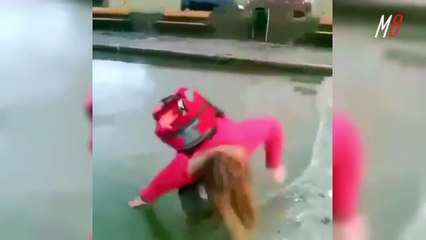 Best Fails of The Month December 2016 Girls Fail Compilation #9