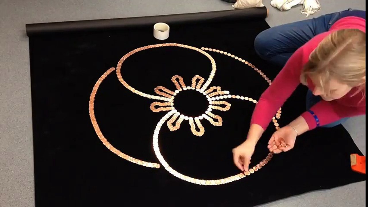 A Remembrance Day tribute in coins