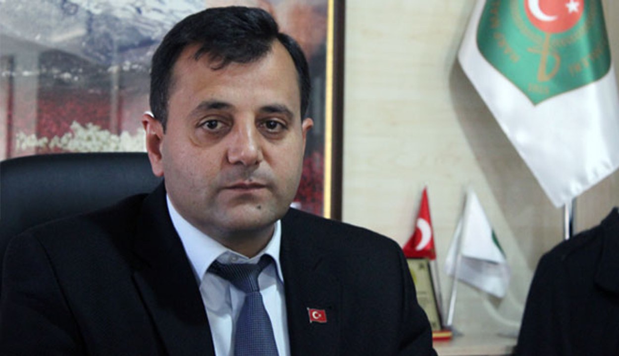 ŞEHİT AİLELERİ DERNEĞİ BAŞKANI YAVUZ HAİNLERİN İDAM SEHPASINDA SALLANDIĞINI GÖRMEK İSTİYORUZ