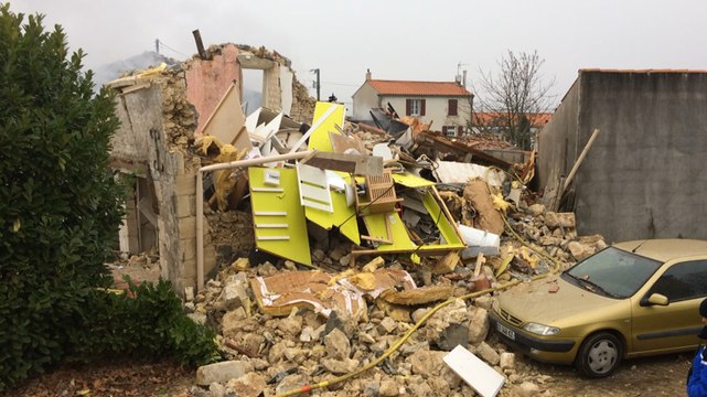 Une maison entièrement démolie dans une explosion