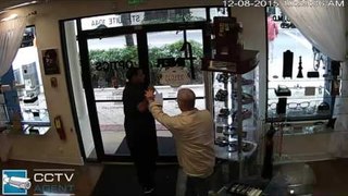 Thief caught stealing sunglasses|Youngster's Choice.