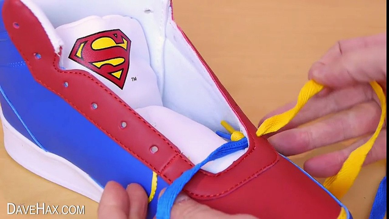 How to make supermen shoe laces?