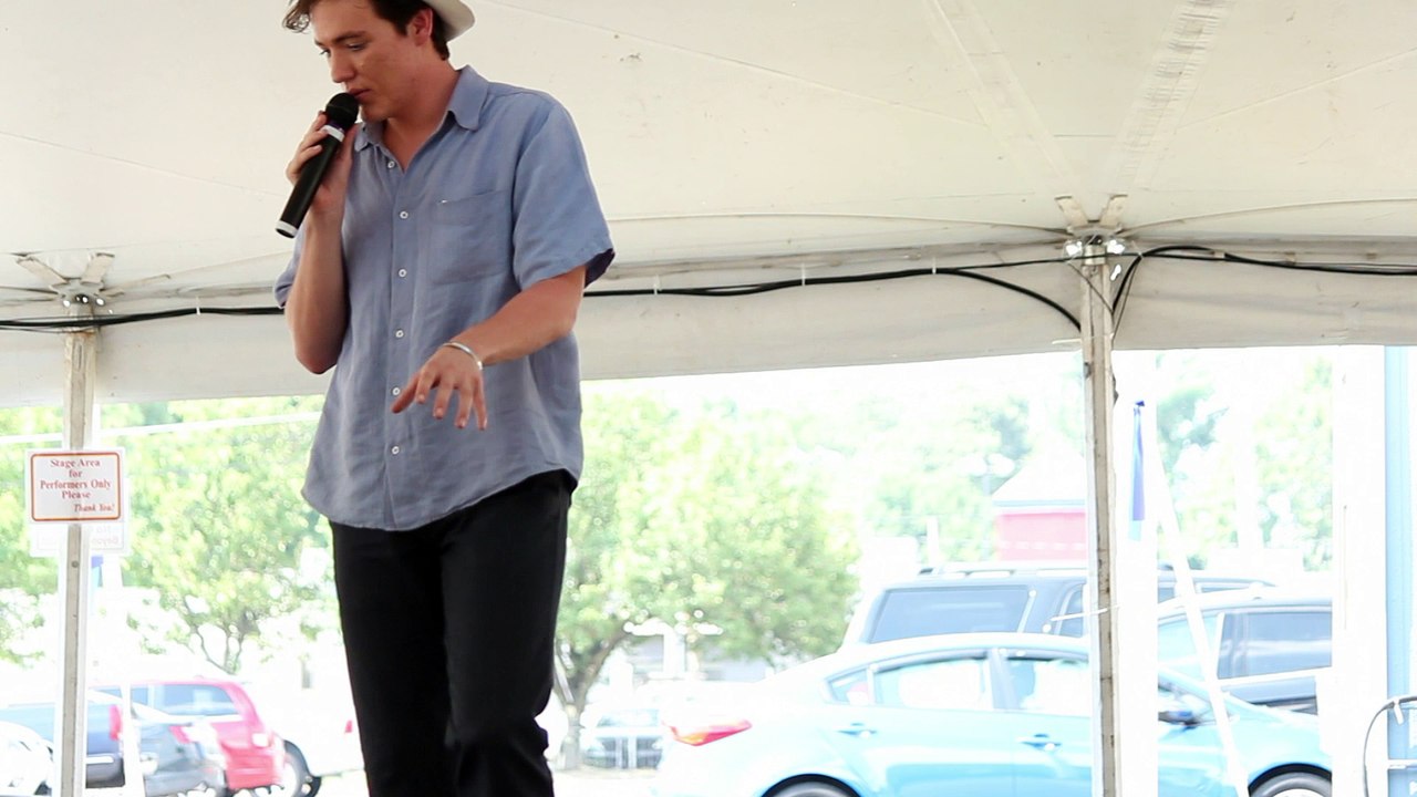 Jake Rowley sings 'Such A Night' Elvis Week 2016