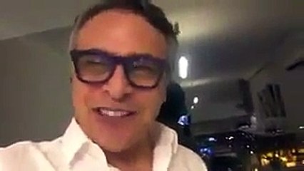 Barbaros Şansal Türkiye'ye Hakaret Etti Kıbrıs'tan Kovuldu !