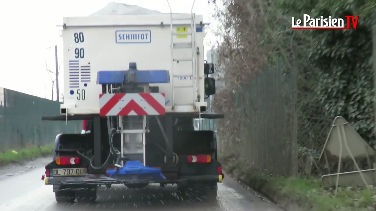 Neige et verglas : le Val d'Oise prêt à saler ses routes