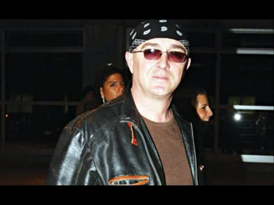 Oliver Mandic - Odlazim,a volim te