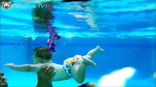 BABY LOVES TO SWIM!   7 month old baby swimming underwater   (Funny Baby Videos)