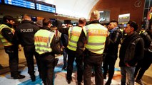 La policía de Colonia acusada de racismo por los controles a magrebíes en Nochevieja