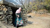 Rush to build bunkers in Pakistani Kashmir as fears grow