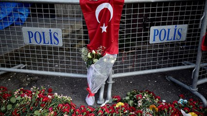Attaque d'Istanbul : la traque du tueur se poursuit
