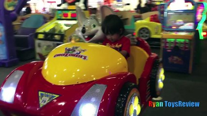 Chuck E Cheese Family Fun Indoor Games and Activities for Kids Chi