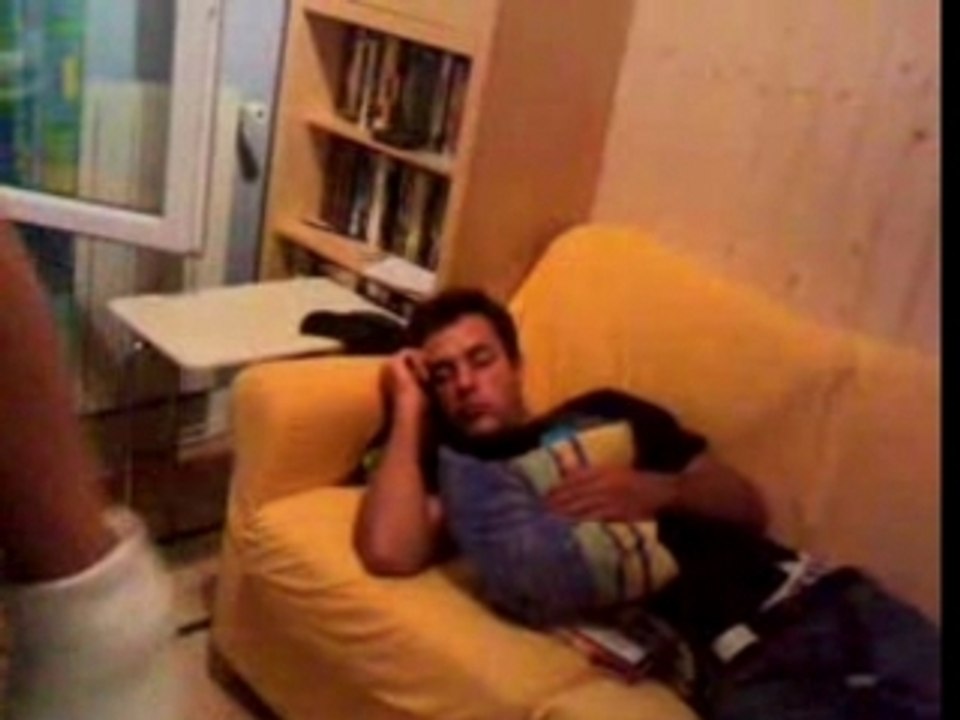 Pas bon de trop boire/l homme battue