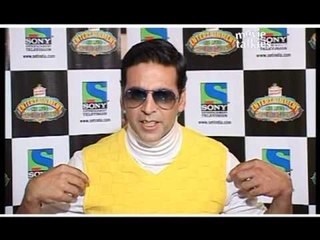 Akshay Kumar: 'Ask any fashion designer, retro 'look' was the best!'