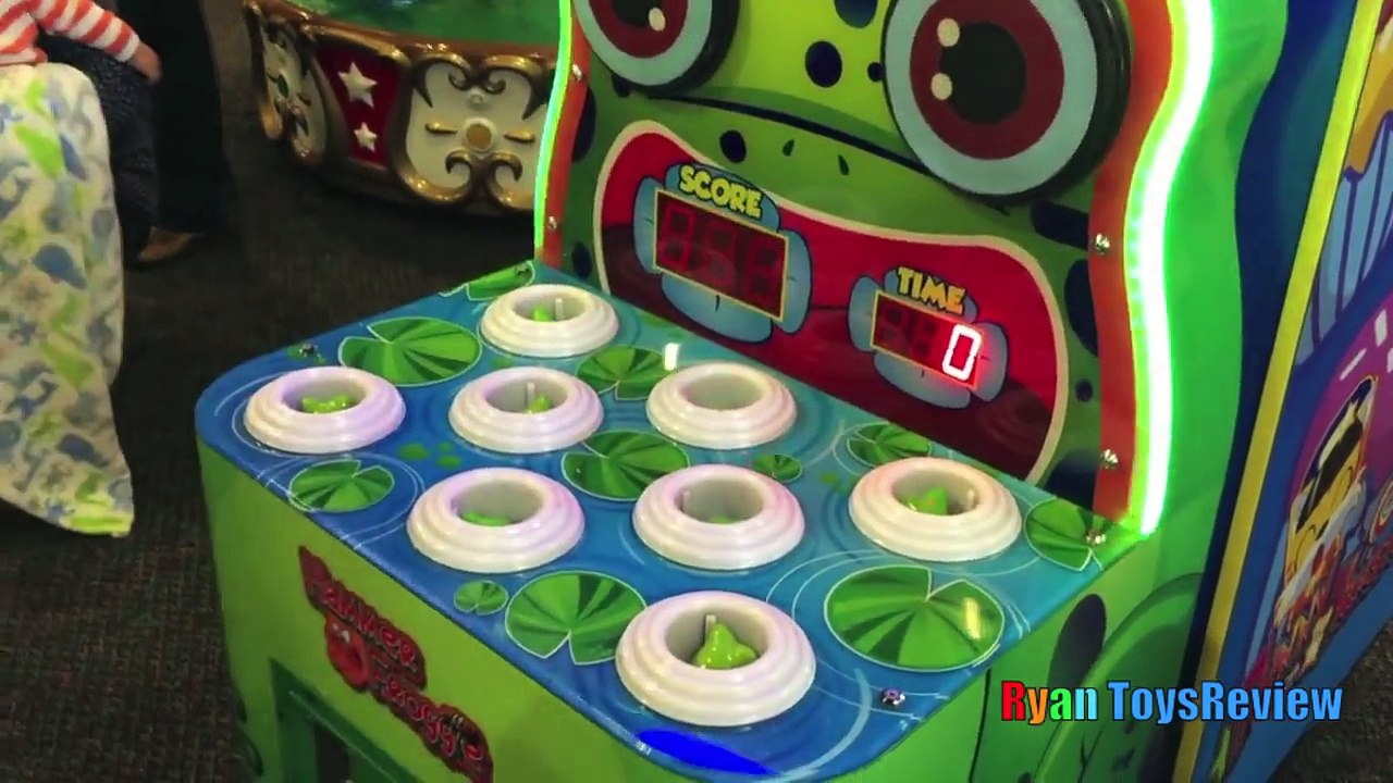 Chuck E Cheese Family Fun Indoor Games and Activities for Kids Children Play Area Ry