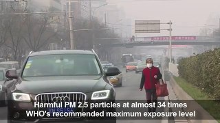 China chokes under heavy smog