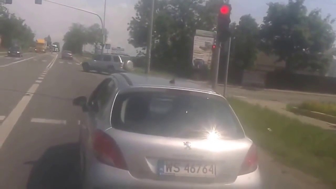 Voilà comment on arrete un chauffard complètement bourré