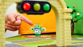 GIANT TOY CARS! - Robocar Poli - Brooms Town Rescue Team ( Робокар Поли, 로보카 폴리 ) Videos for Kids