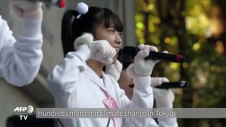 300 march for climate change in Tokyo ahead of COP21