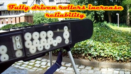 Un ingénieur invente un fusil qui tire des avions en papier !